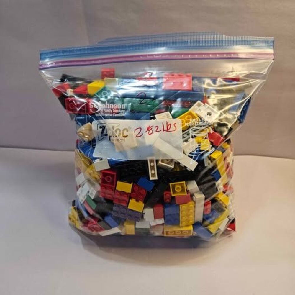 2.82 lbs Bulk LEGO Bricks